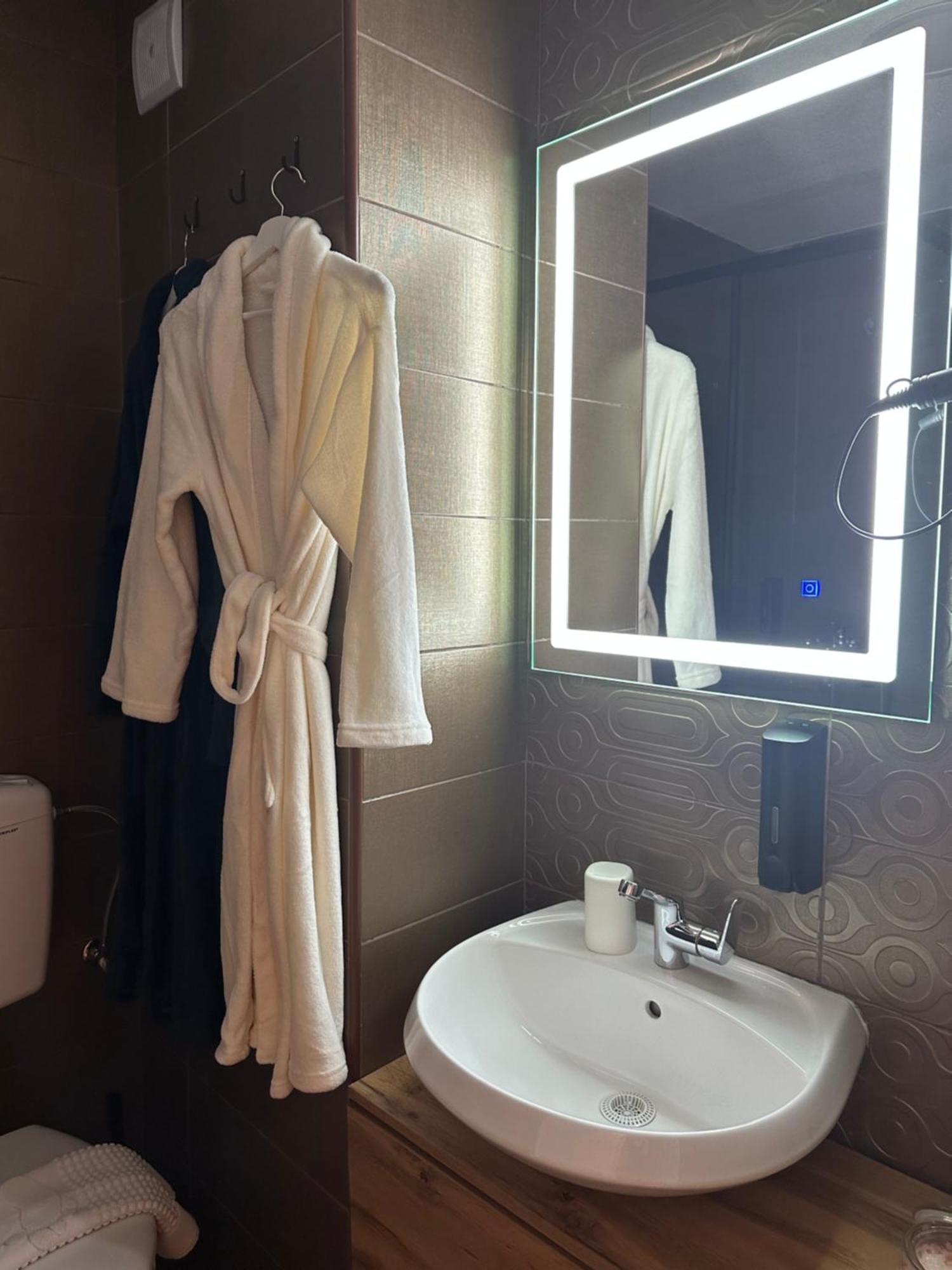 Apartman Viktorija Žabljak Buitenkant foto